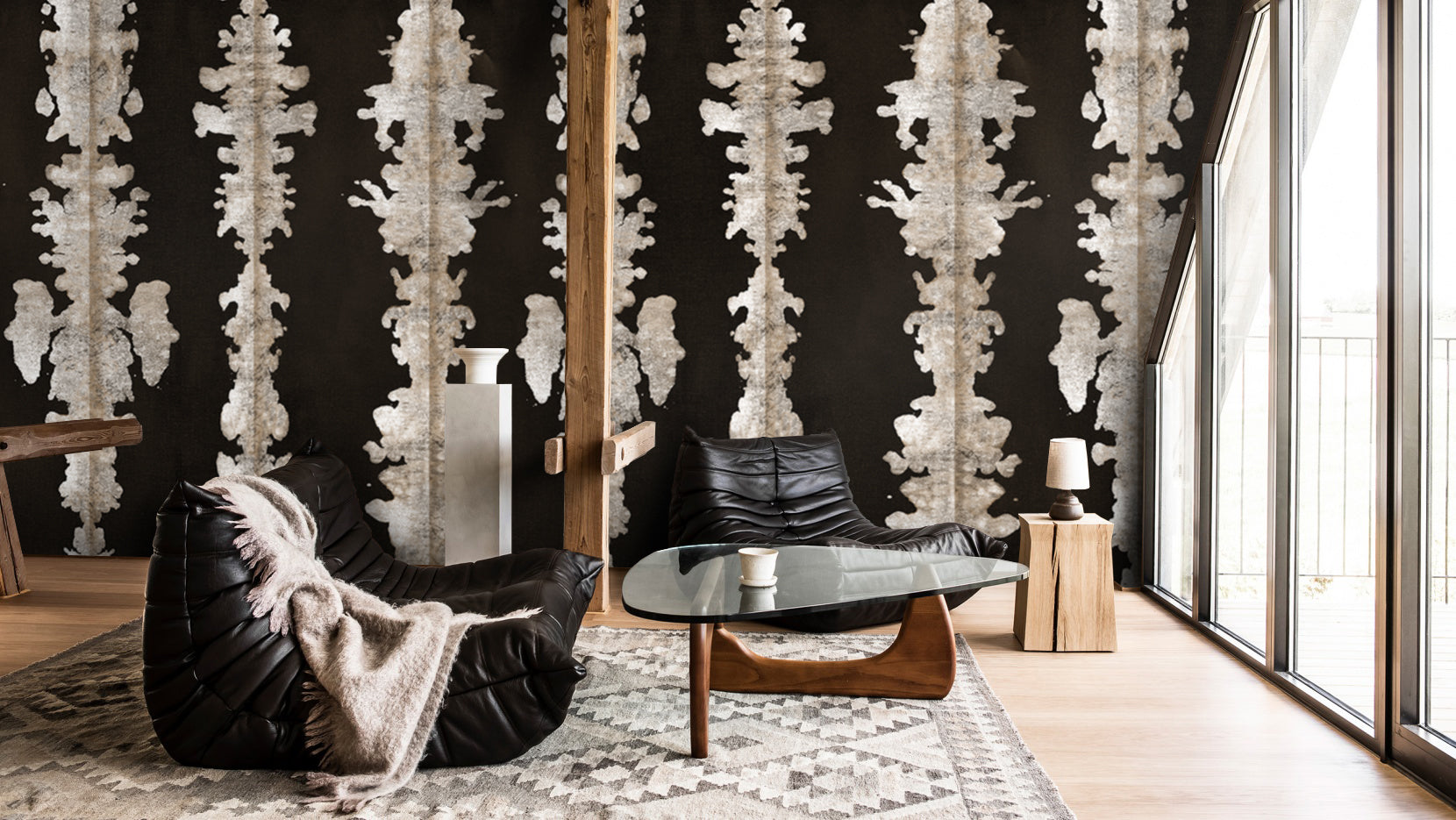 Inkblot Wallpaper: Adding Artistic Flair to Interior Design