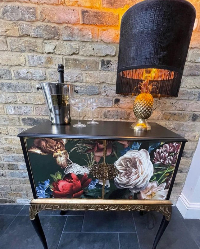 Vintage-Blumenmuster-Schrankeinlage – Umweltfreundliches Dekorpapier für Schubladen und Möbel