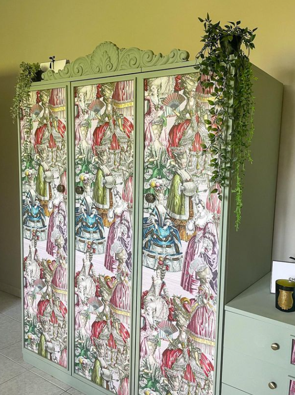Marie Antoinette Cabinet Liner – Eco-Friendly Decorative Paper for Drawers and Furniture