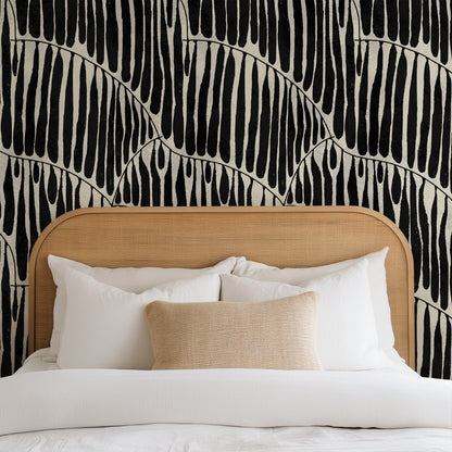 Black Abstract Leaf Pendant Wallpaper