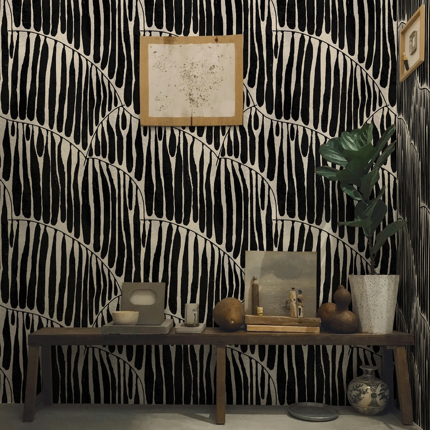 Black Abstract Leaf Pendant Wallpaper