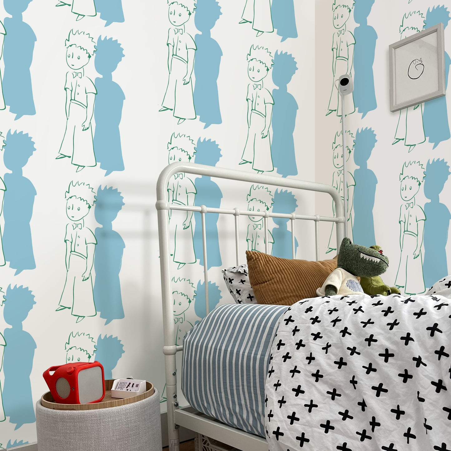 Exclusive Licensed Little Prince Silhouette Wallpaper