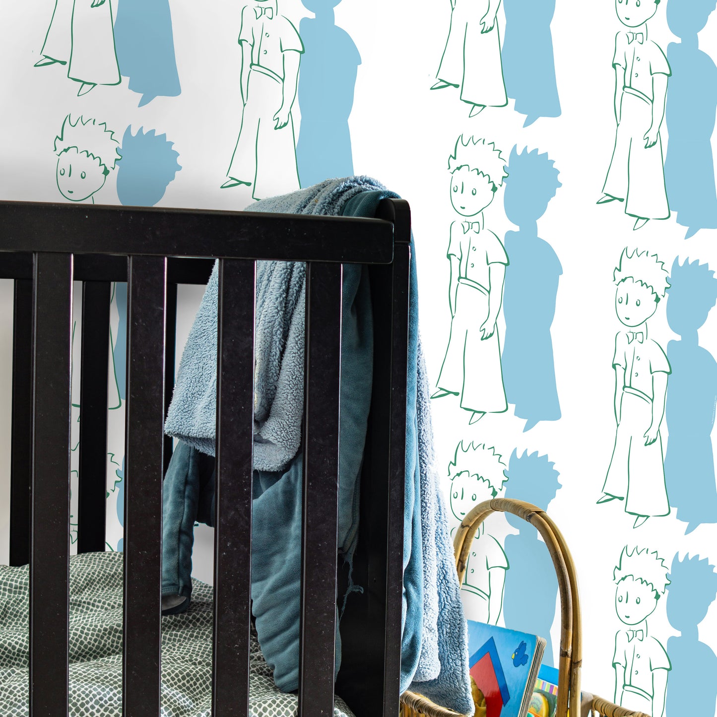 Exclusive Licensed Little Prince Silhouette Wallpaper