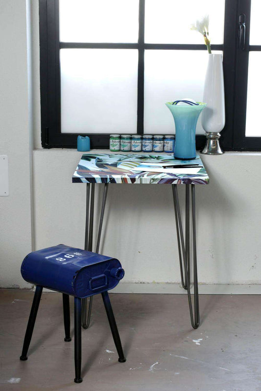 Blue Tropical Square Table - WallpapersforBeginners